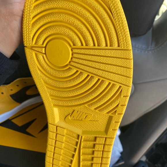 Jordan 1 high pollen - Picture 2 of 8